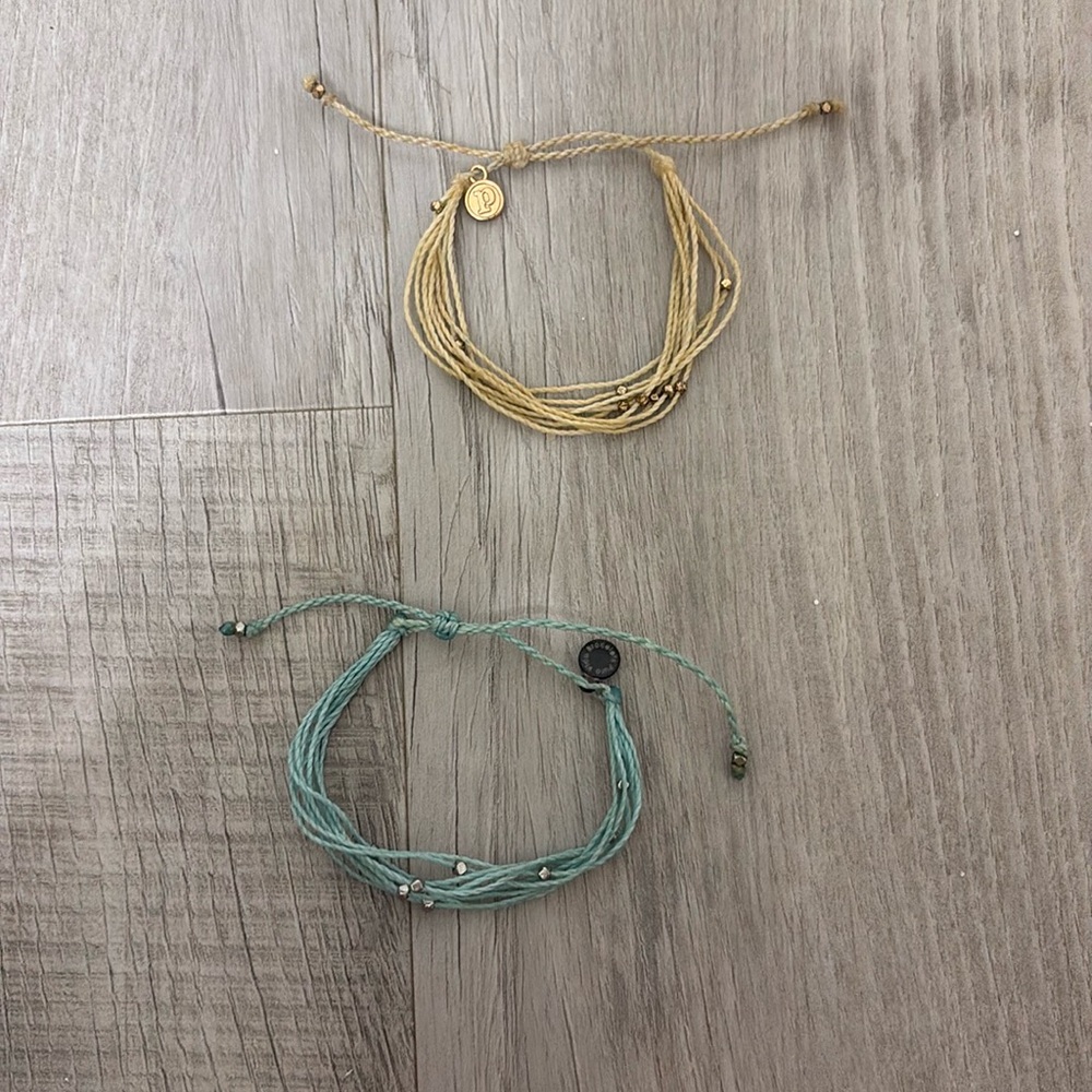2 pc Pura, Vida bracelets